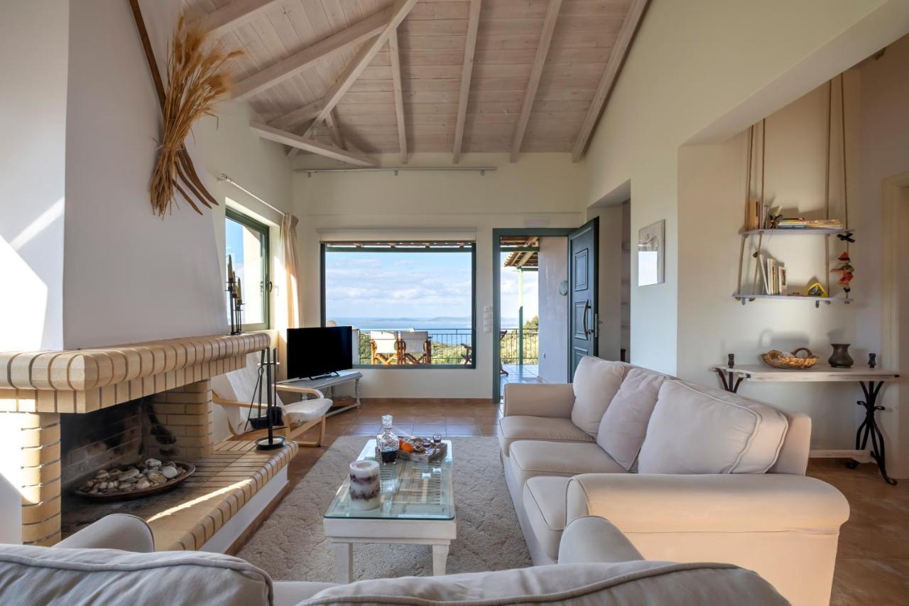 Chamaloni Cottages Finikounta Eksteriør bilde